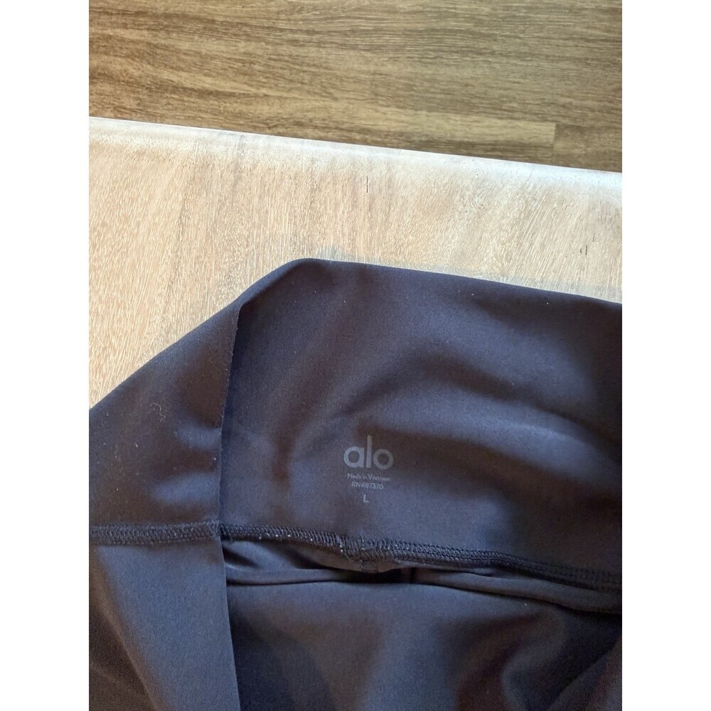 Alo Yoga High-Waist Airlift Legging in Black Full Length Size Large - Picture 4 of 7